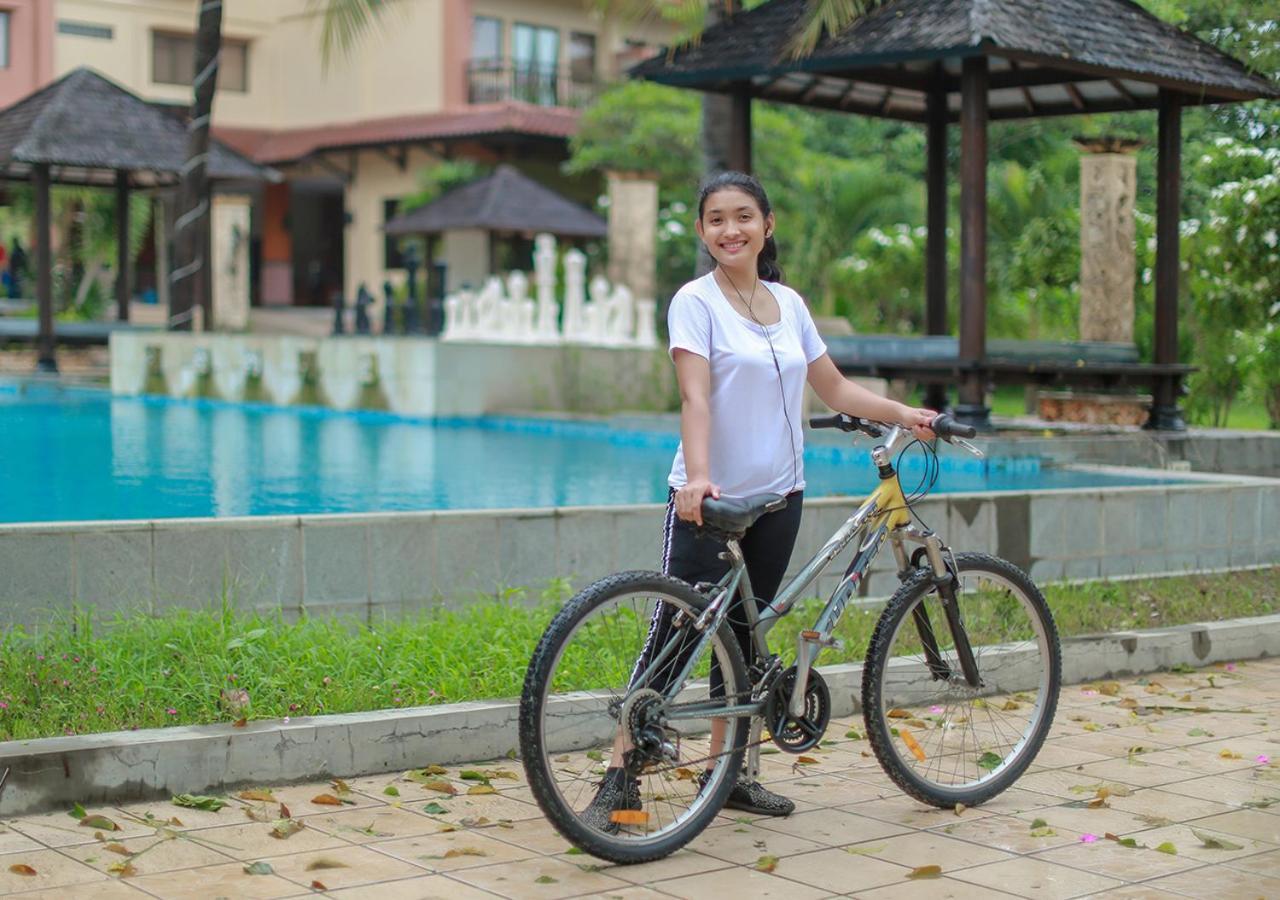 The Jayakarta Suites Komodo Flores Labuan Bajo Eksteriør billede